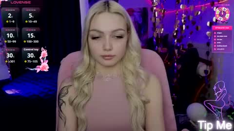 I am Lina online show from 14, 4, 2026