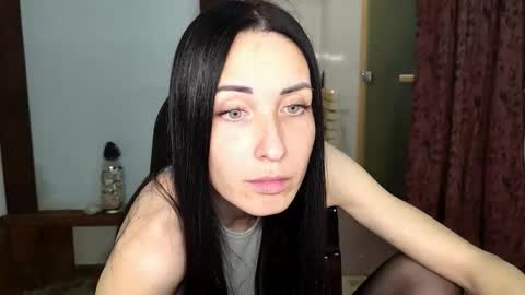 Snapshot of linalivee chatting on 7, 11, 2025 LinaLivee online show from 7, 11, 2025