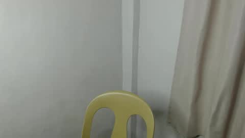 Snapshot of linaslayer chatting on 21, 2, 2025 Lexi online show from 21, 2, 2025