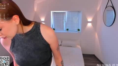 Snapshot of linasly chatting on 22, 11, 2025 lina online show from 22, 11, 2025