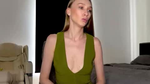 Lina online show from 11, 2, 2026