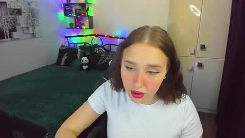 Lina online show from 3, 3, 2026