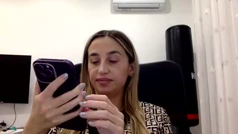 linavora online show from 13, 12, 2025