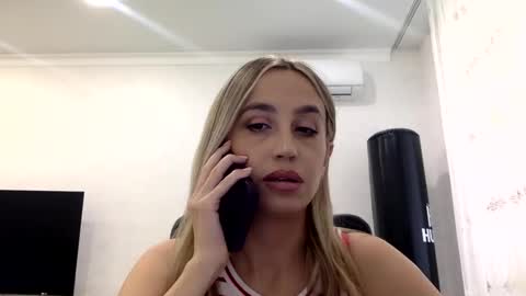 linavora online show from 17, 2, 2026