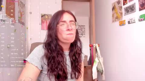 Giggles  online show from 22, 10, 2025