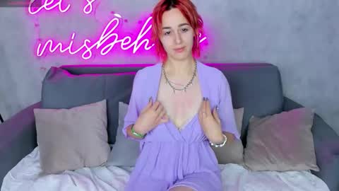 Snapshot of linda_jonys chatting on 3, 12, 2025 Linda online show from 3, 12, 2025