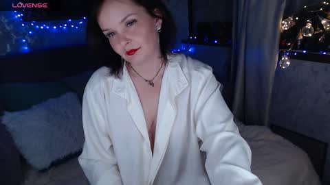 Snapshot of linda_may_ chatting on 28, 12, 2024 Lena online show from 28, 12, 2024