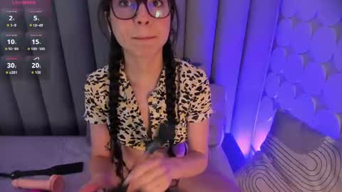 Linda  online show from 23, 7, 2026