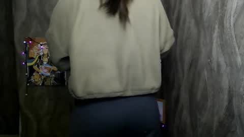 Snapshot of linda_s_ chatting on 24, 11, 2025 Linda online show from 24, 11, 2025