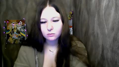 Snapshot of linda_s_ chatting on 3, 12, 2025 Linda online show from 3, 12, 2025