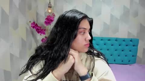    online show from 20, 10, 2025