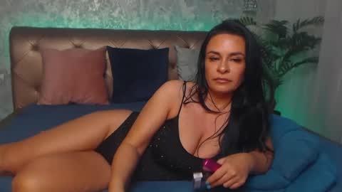 Snapshot of lindacarter9 chatting on 23, 6, 2026 Linda online show from 23, 6, 2026