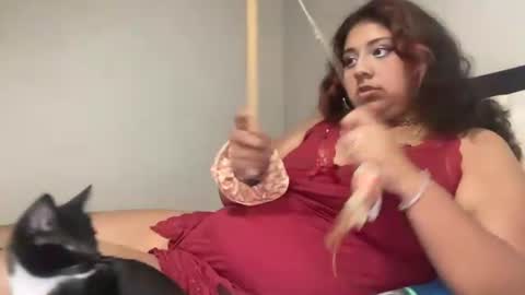 Snapshot of lindadulce chatting on 5, 7, 2026 lindadulce online show from 5, 7, 2026