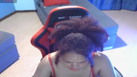 Hot Butterfly online show from 12, 1, 2026