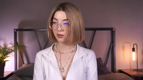 Snapshot of lindathacker chatting on 10, 2, 2025 your Linda is back online show from 10, 2, 2025