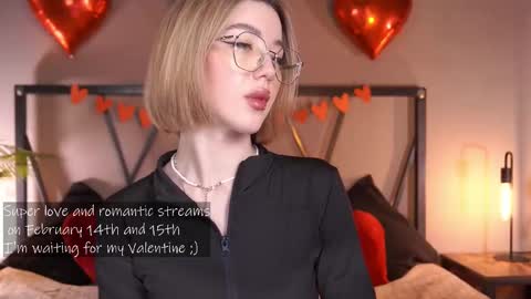 Snapshot of lindathacker chatting on 13, 2, 2025 your Linda is back online show from 13, 2, 2025