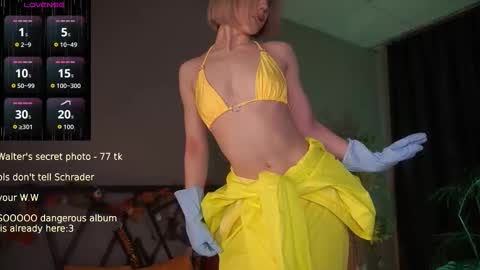 Snapshot of lindathacker chatting on 1, 11, 2025 your Linda is back online show from 1, 11, 2025