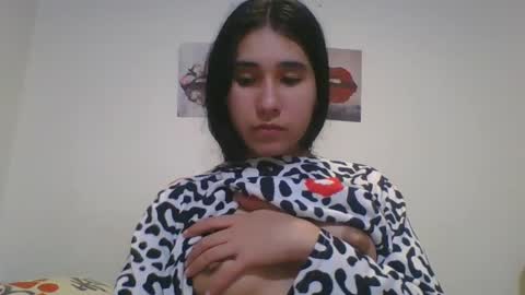 Snapshot of lindra0956 chatting on 9, 1, 2025 lindra0956 online show from 9, 1, 2025