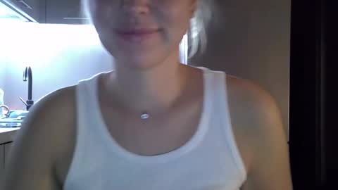 Snapshot of lindsisecret chatting on 15, 9, 2025 Anna online show from 15, 9, 2025