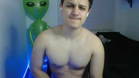 Snapshot of lioncluess chatting on 8, 5, 2026 Lion Cluess online show from 8, 5, 2026