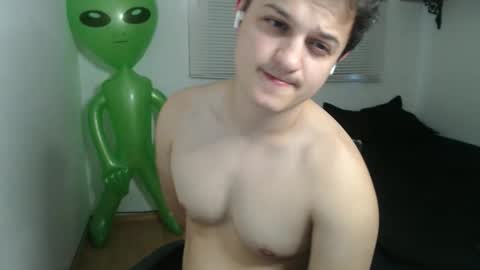 Snapshot of lioncluess chatting on 27, 5, 2026 Lion Cluess online show from 27, 5, 2026