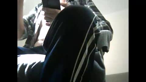 Snapshot of liongr69 chatting on 9, 11, 2025 liongr69 online show from 9, 11, 2025