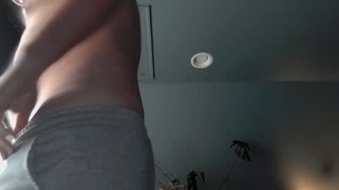 Daddy Lion online show from 9, 12, 2024