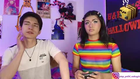  Lauren and FelipeIndependent models online show from 2, 11, 2025