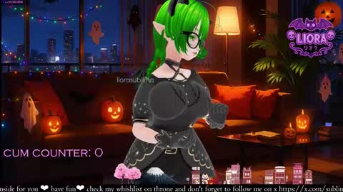 Snapshot of liorasublime chatting on 6, 10, 2025 im Liora uwu online show from 6, 10, 2025