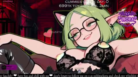 Snapshot of liorasublime chatting on 7, 6, 2026 im Liora uwu online show from 7, 6, 2026