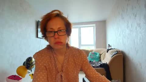 Liora Weiss online show from 12, 5, 2026