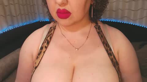 Snapshot of lipsaddiction chatting on 25, 1, 2025 LIpsAddiction online show from 25, 1, 2025