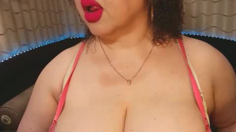 Snapshot of lipsaddiction chatting on 16, 9, 2025 LIpsAddiction online show from 16, 9, 2025