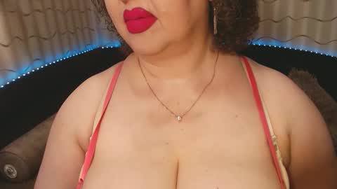 Snapshot of lipsaddiction chatting on 10, 10, 2025 LIpsAddiction online show from 10, 10, 2025