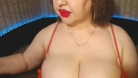 Snapshot of lipsaddiction chatting on 9, 11, 2025 LIpsAddiction online show from 9, 11, 2025