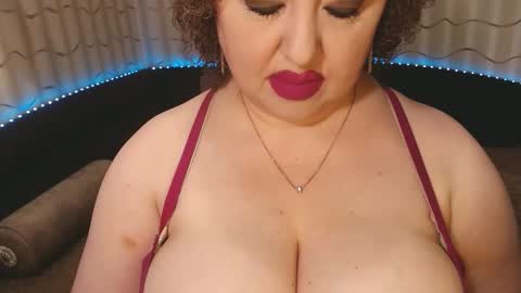 Snapshot of lipsaddiction chatting on 30, 11, 2025 LIpsAddiction online show from 30, 11, 2025