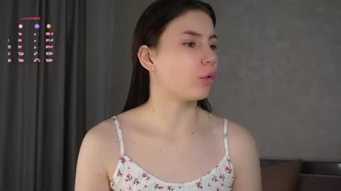 Snapshot of lipswithsmileonthem chatting on 15, 6, 2026 Amelia online show from 15, 6, 2026
