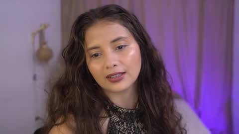 Lily see u on december 2 online show from 14, 11, 2025