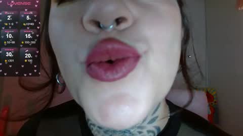 Snapshot of lisa_avila_ chatting on 21, 2, 2025 Lisa online show from 21, 2, 2025