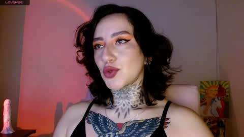 Snapshot of lisa_avila_ chatting on 8, 3, 2025 Lisa online show from 8, 3, 2025