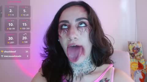 Snapshot of lisa_avila_ chatting on 24, 10, 2025 Lisa online show from 24, 10, 2025