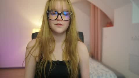 lisa mccoy  online show from 22, 3, 2026