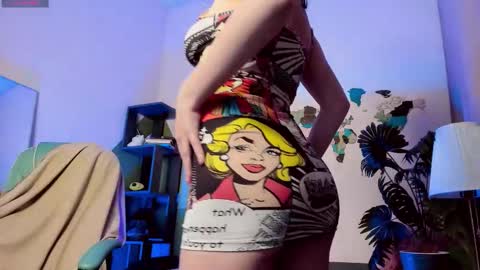 Snapshot of lisa_nerdy chatting on 4, 12, 2025 Lisa online show from 4, 12, 2025