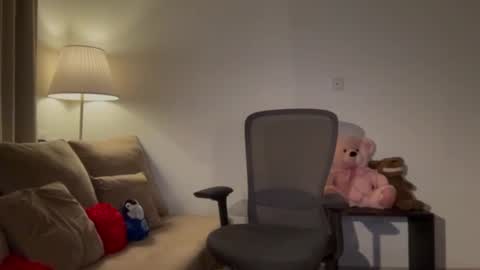 Snapshot of lisa_proper chatting on 6, 1, 2025 lisa online show from 6, 1, 2025