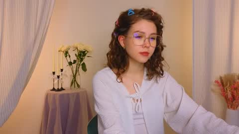  Lisa  online show from 7, 12, 2024