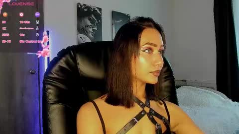 Lisa online show from 26, 9, 2025