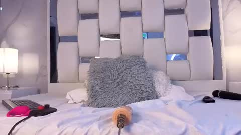 lisa_sweetas online show from 19, 6, 2026