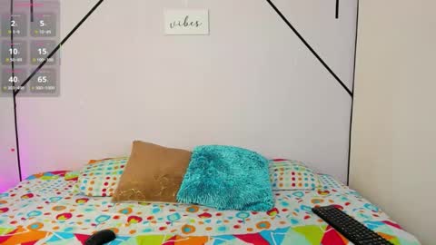 lisa white  online show from 5, 12, 2025