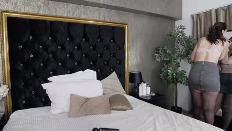 Snapshot of lisacroft chatting on 8, 2, 2025 lisacroft online show from 8, 2, 2025