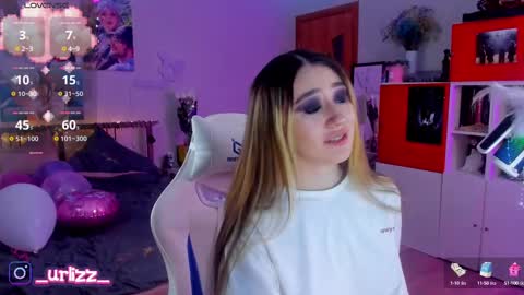   LISA   online show from 9, 3, 2025